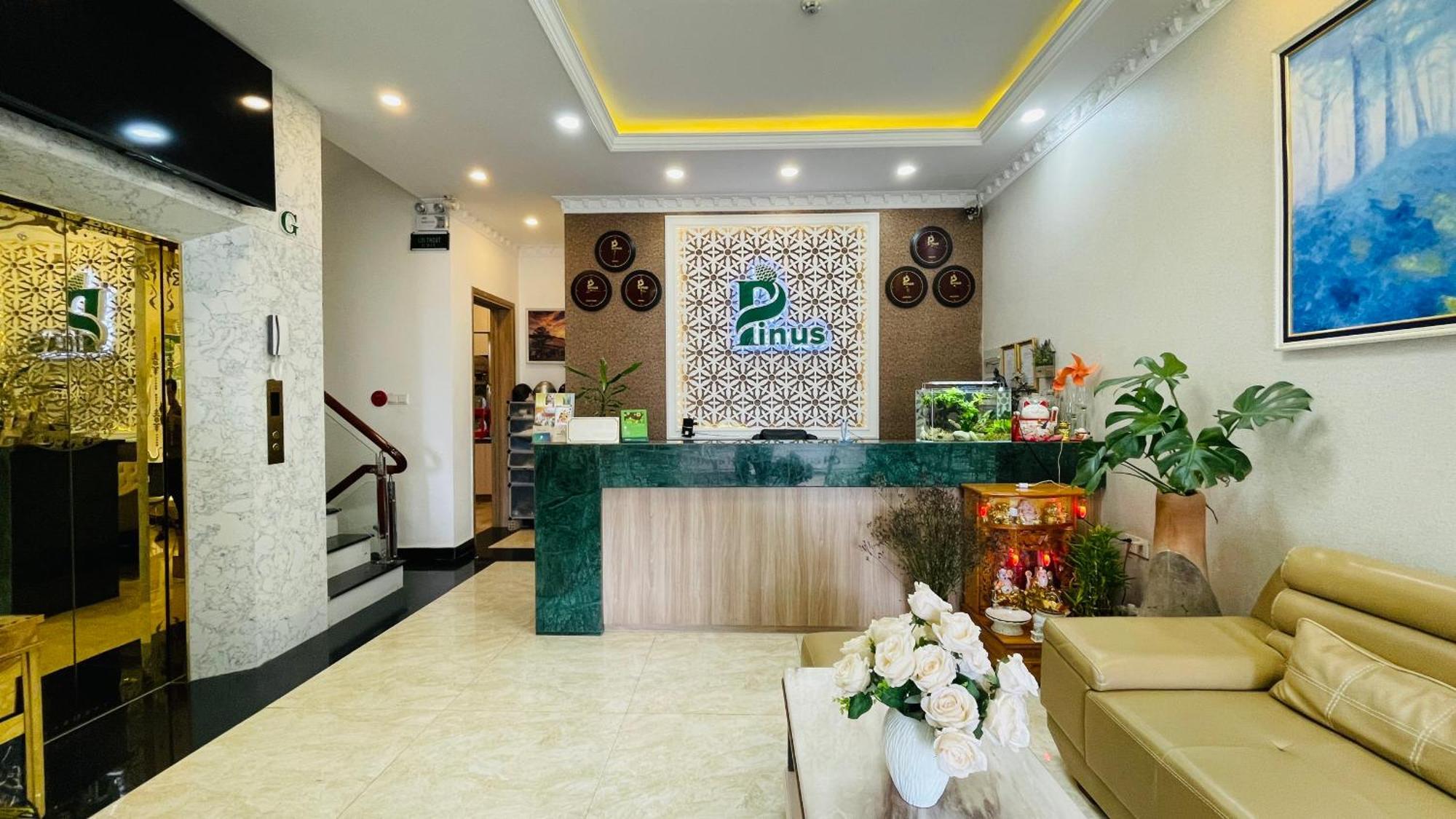 Pinus Hotel Đà Lạt Exterior foto